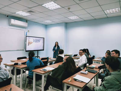 重慶英豪教育信息咨詢(xún)服務(wù)