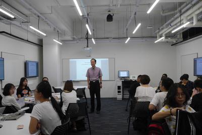 出國(guó)留學(xué)咨詢服務(wù)中心