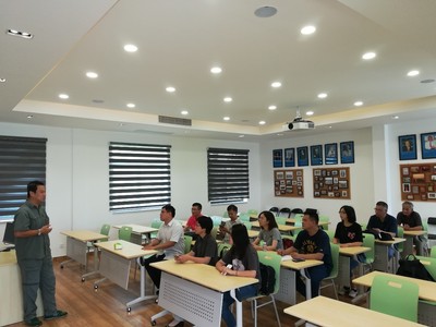 黨員服務零距離 專業(yè)咨詢助發(fā)展