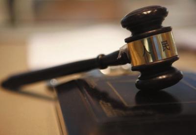 重慶渝中區(qū) 在搜索引擎中設置他人商標為關鍵詞 一教育公司被判停止侵權 消除影響 賠償損失